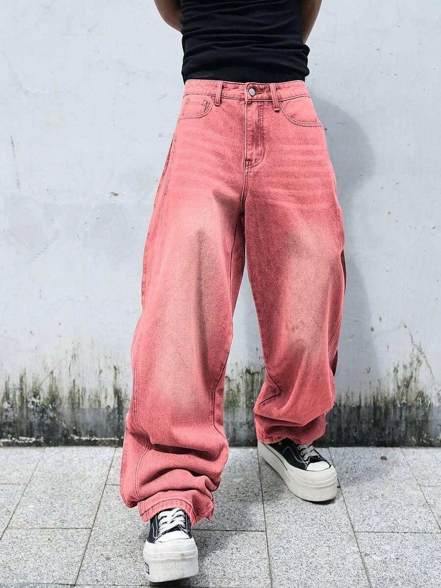 różowe spodnie jeans