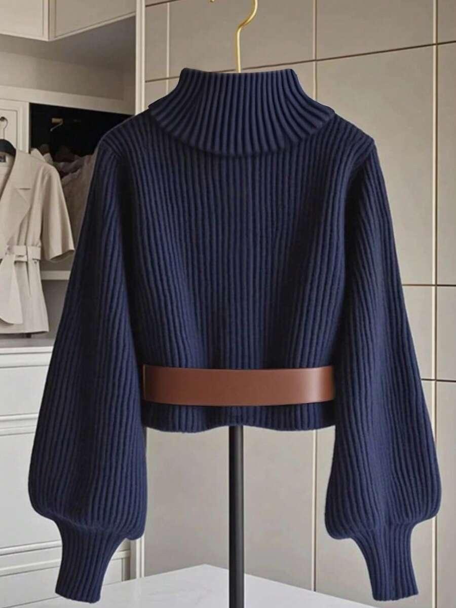 granatowy sweter guziki