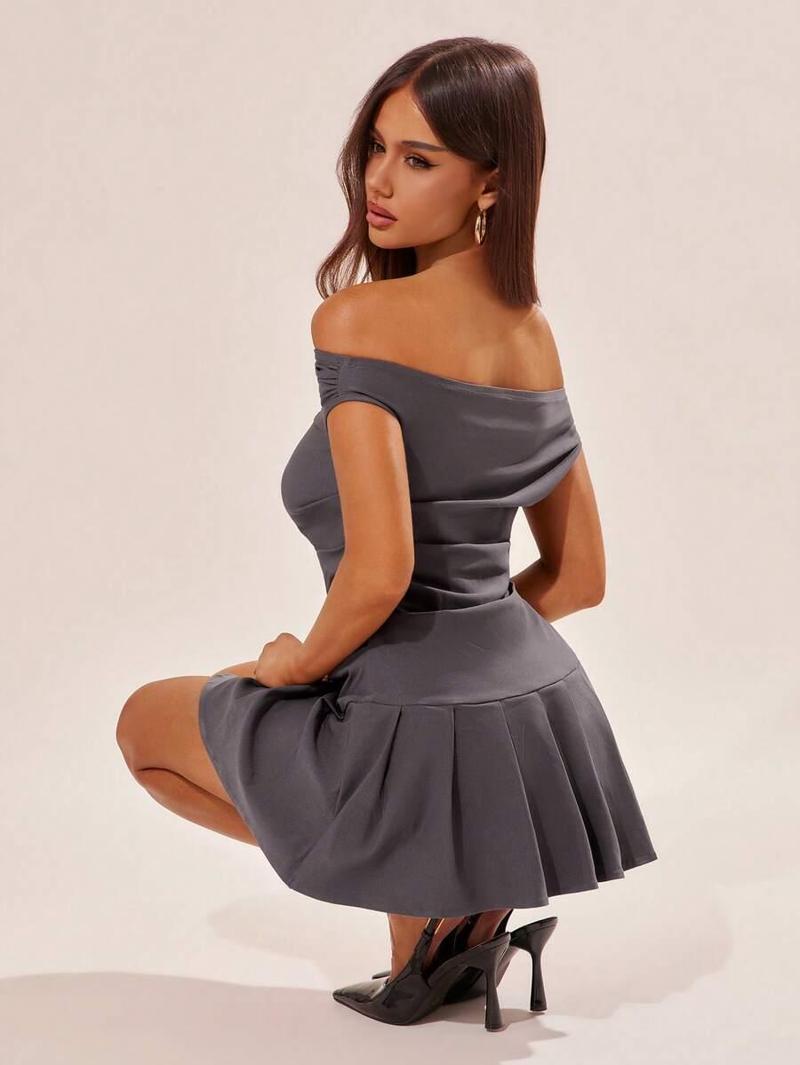 szara mini sukienka 