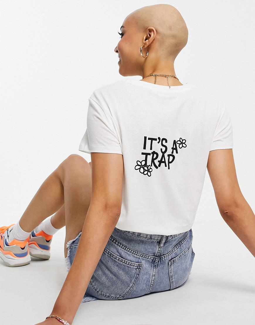 biały t-shirt nadruk 