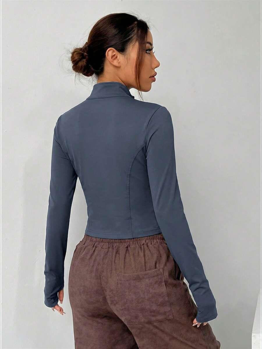 niebieska bluza zamek