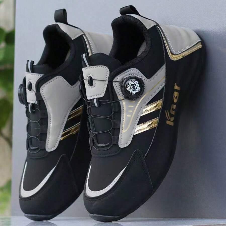 czarne buty sportowe 