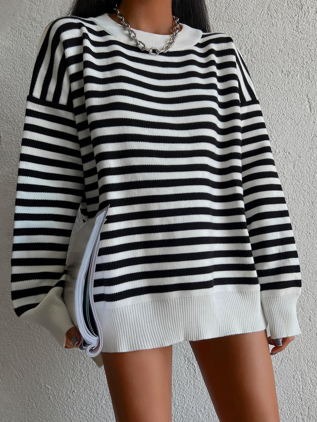 SWETER WZÓR PASKI 