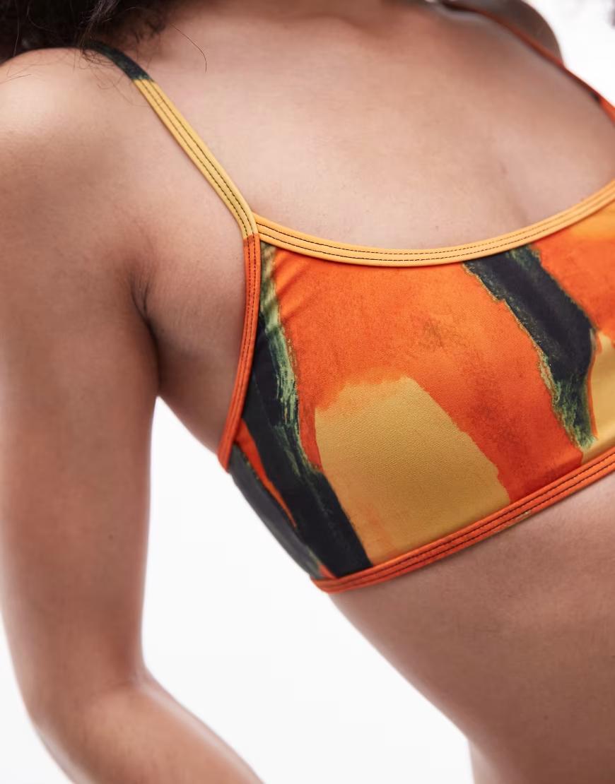 góra od bikini