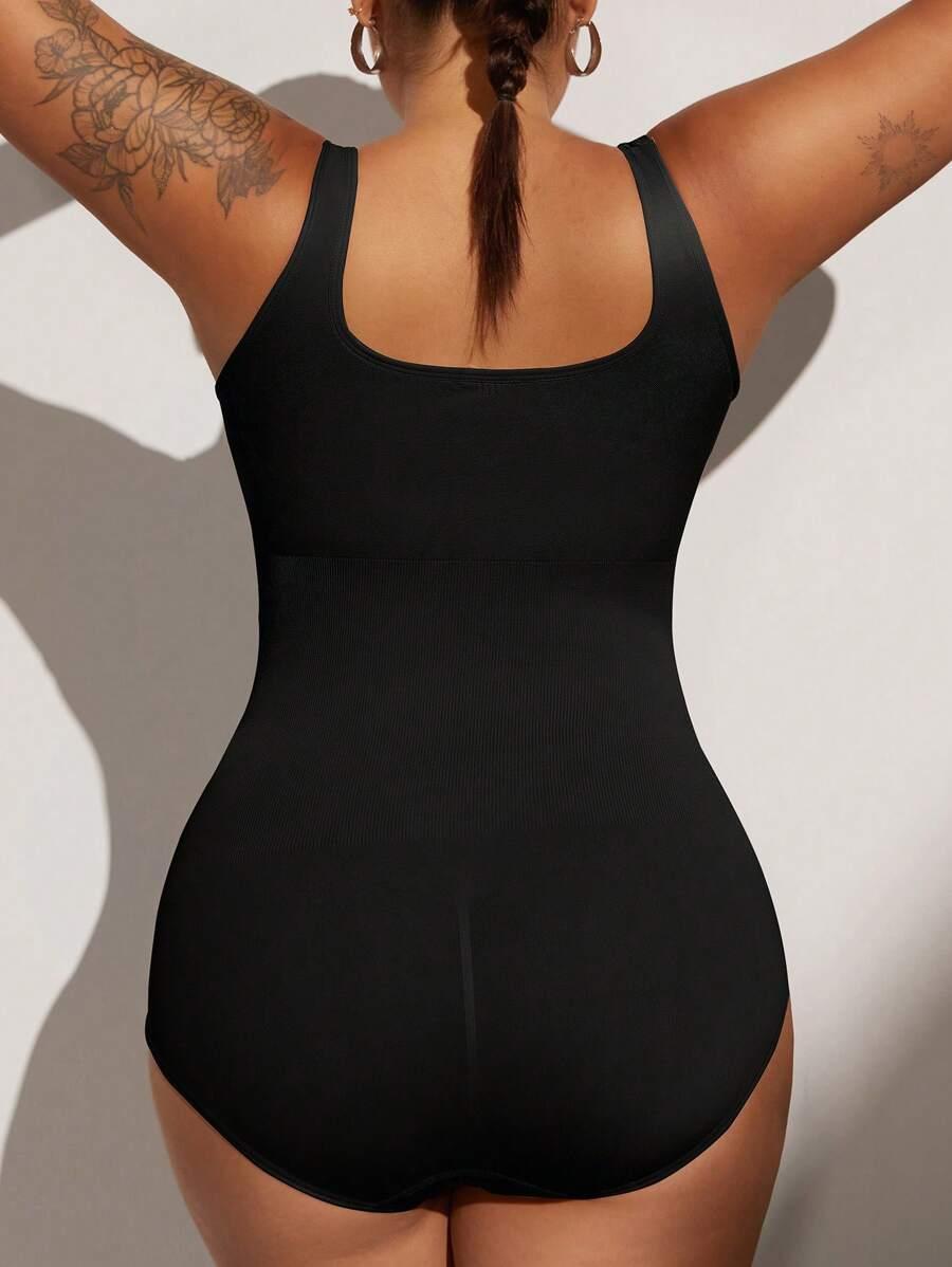 CZARNE MODELUJĄCE BODY