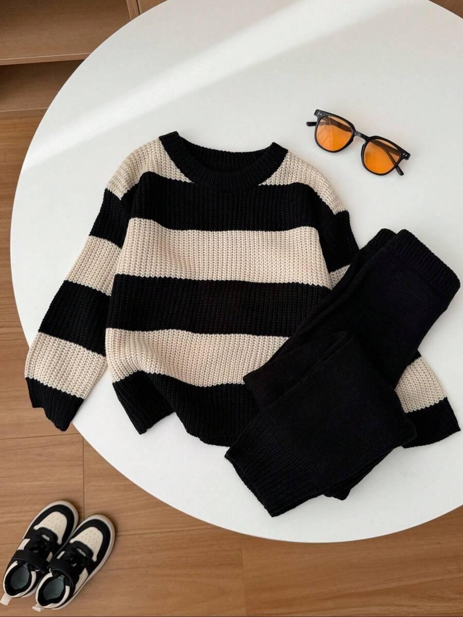 SWETER OKRĄGŁY DEKOLT