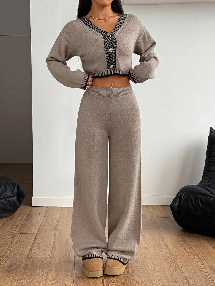 SWETER SPODNIE KOMPLET