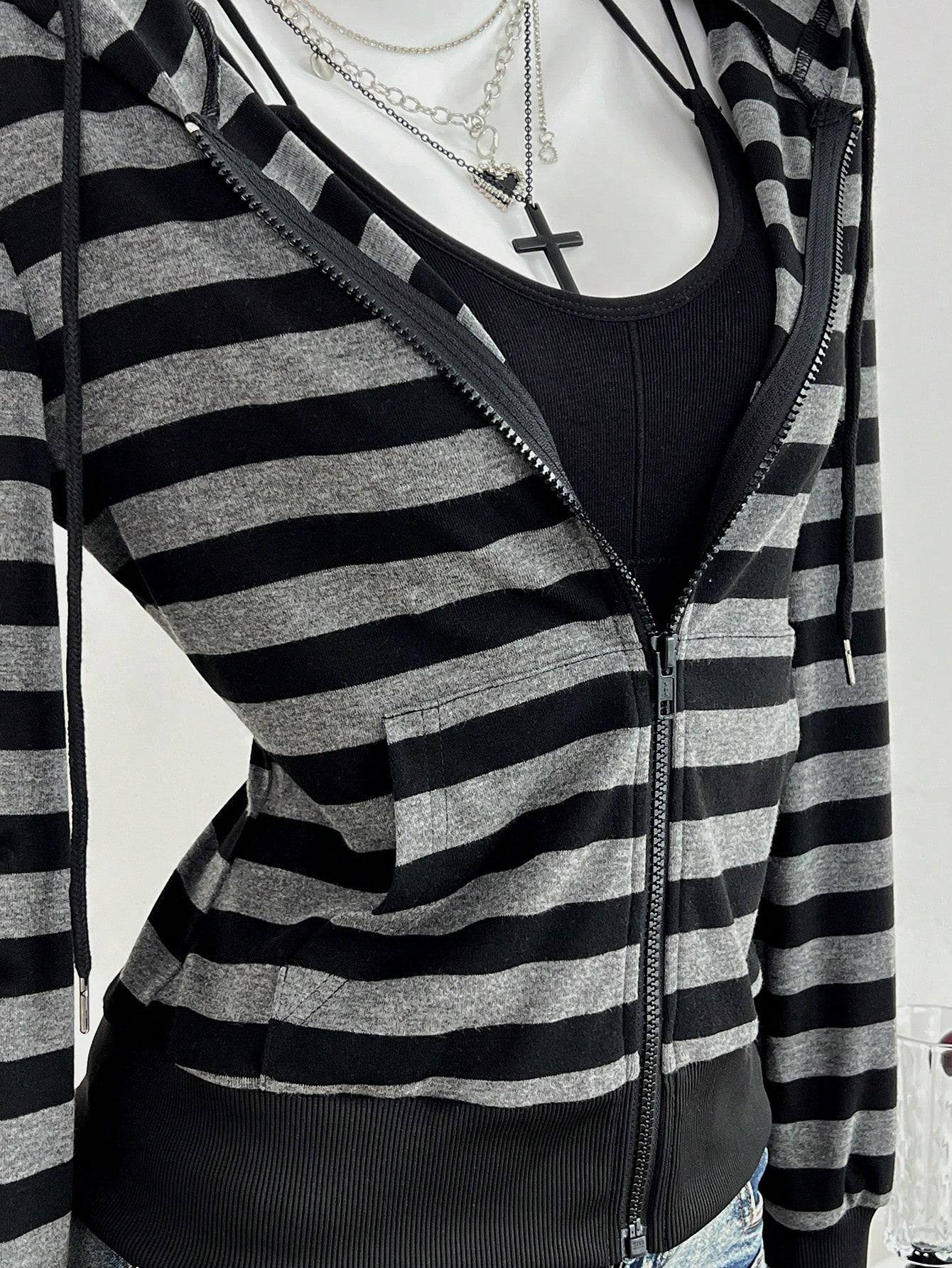 bluza wzór paski