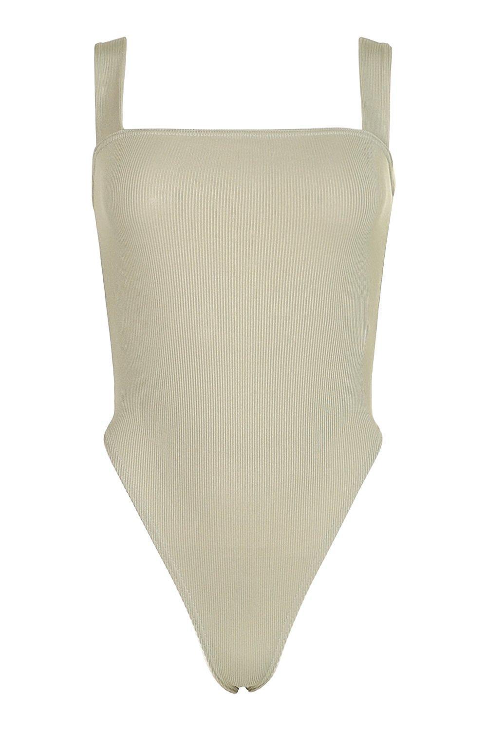 prążkowane klasyczne body