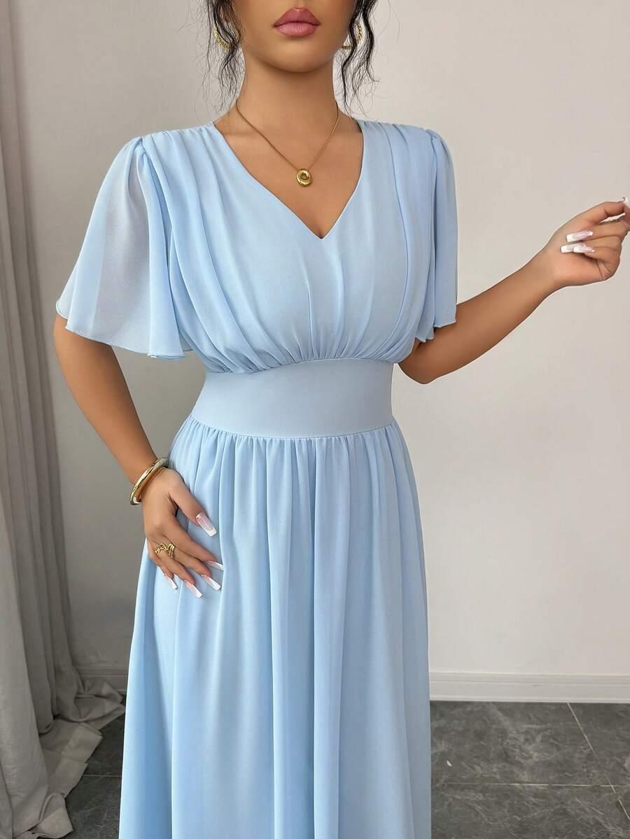 niebieska sukienka maxi 
