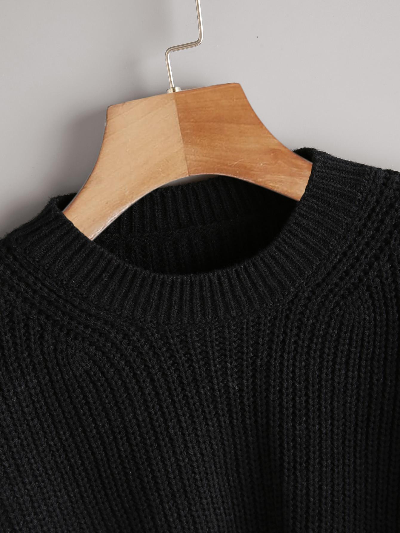 czarny krótki sweter 