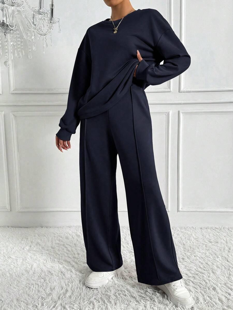 granatowa bluza basic