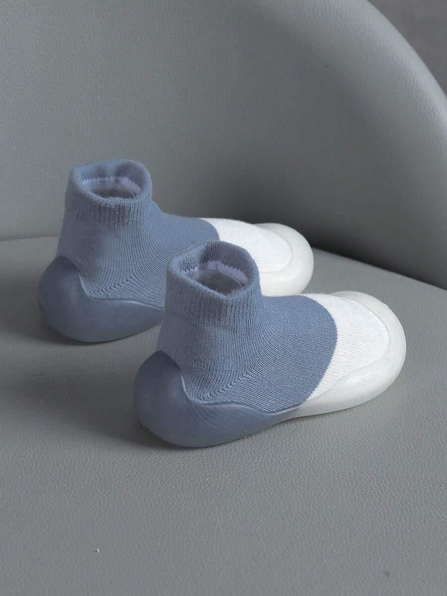 wsuwane buty niemowlęce