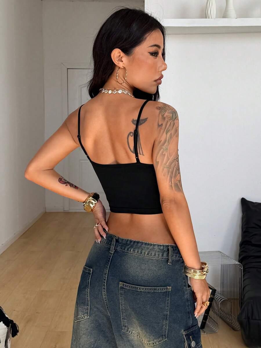 CZARNY TOP NA RAMIĄCZKACH