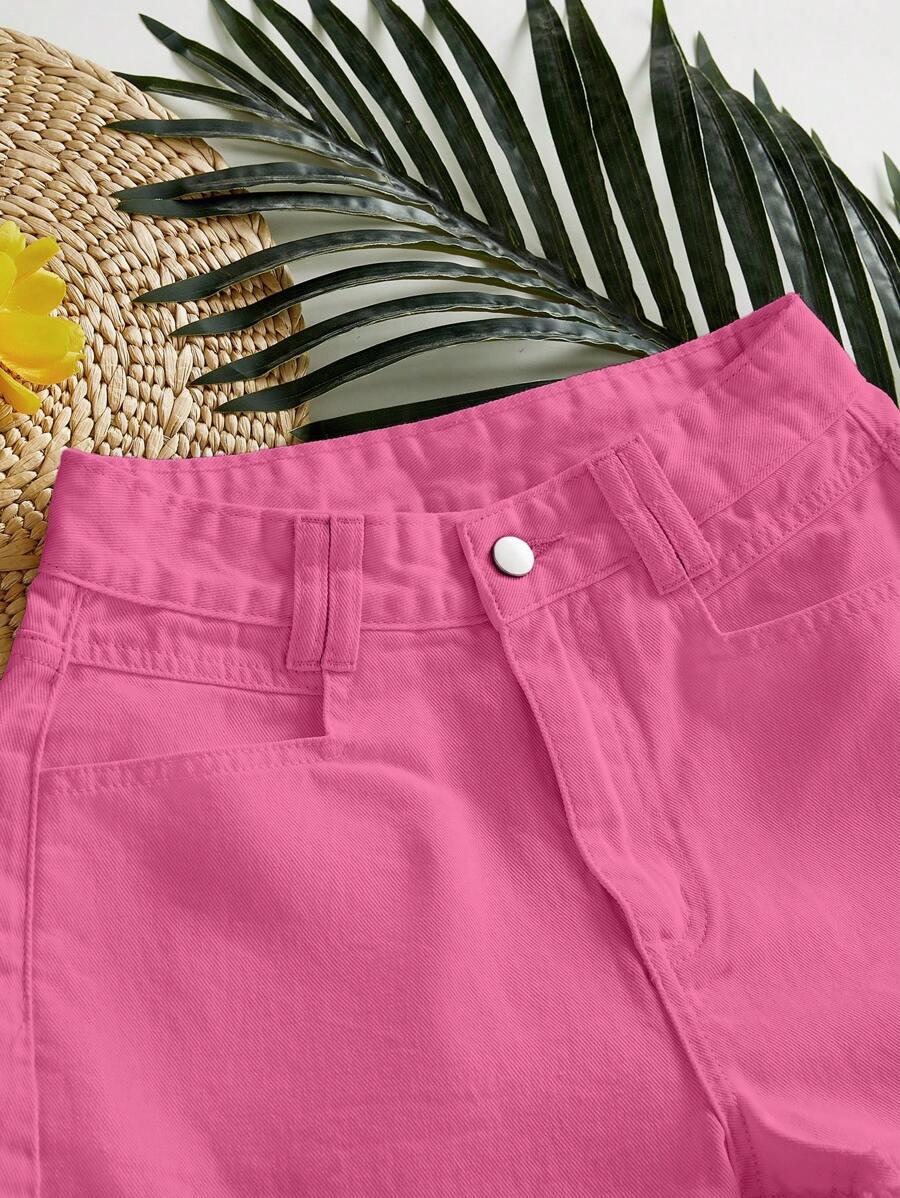 różowe spodenki jeans