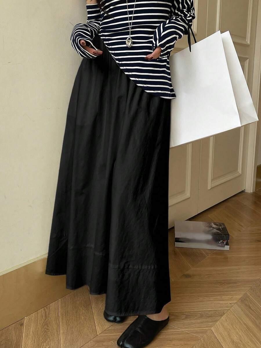 CZARNA MAXI SPÓDNICA