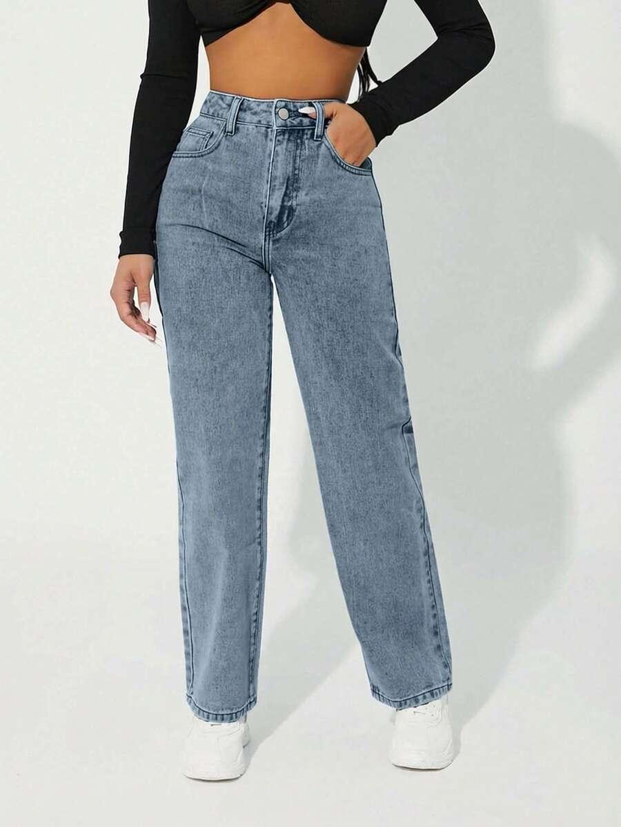 niebieskie spodnie jeans 