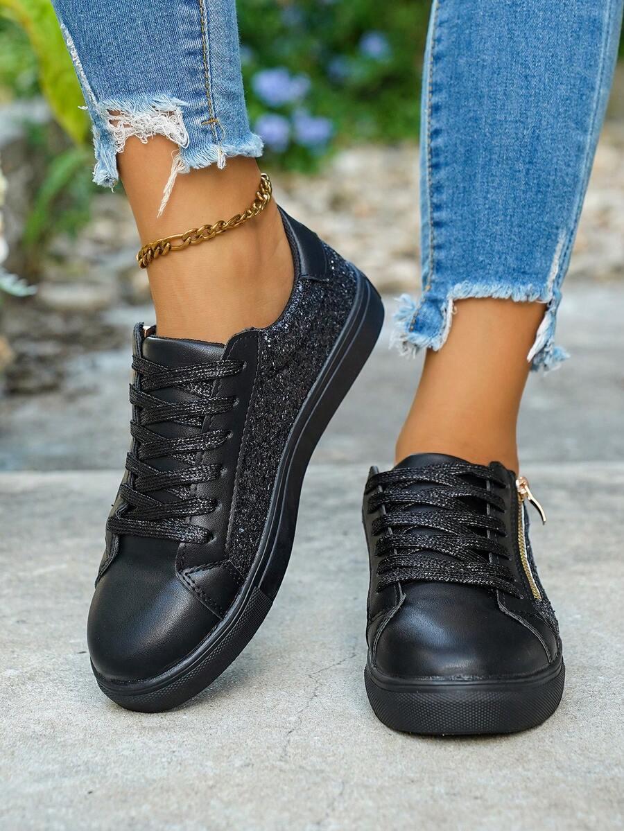CZARNE BUTY SPORTOWE ZDOBIENIE