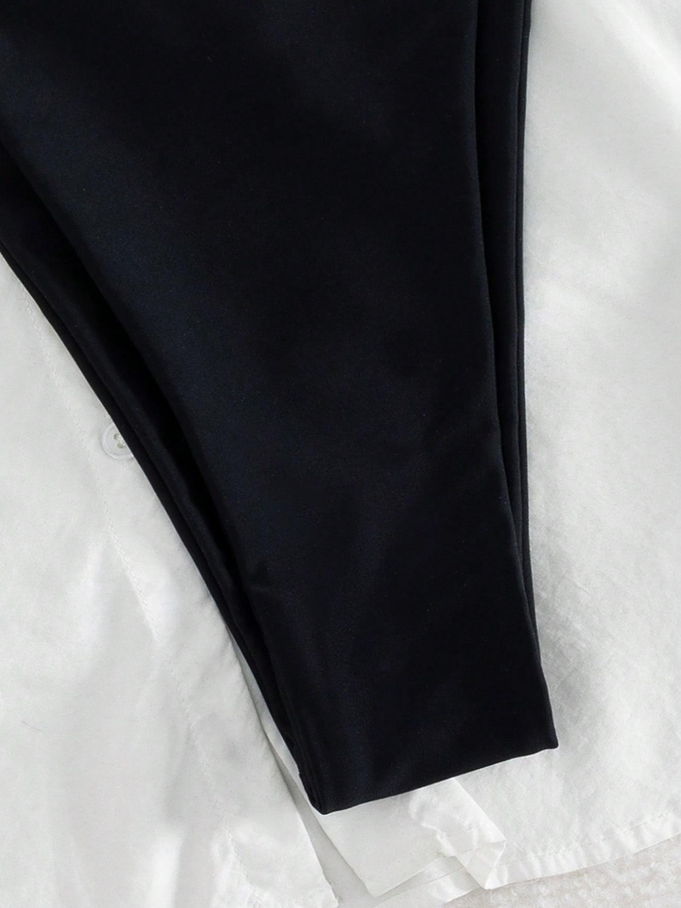 czarna góra od bikini