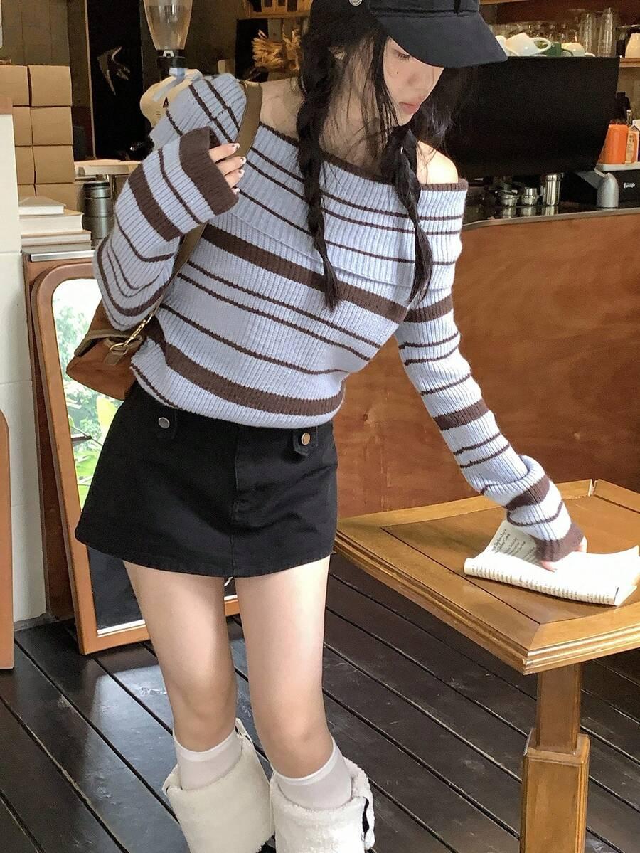 sweter odkryte ramiona