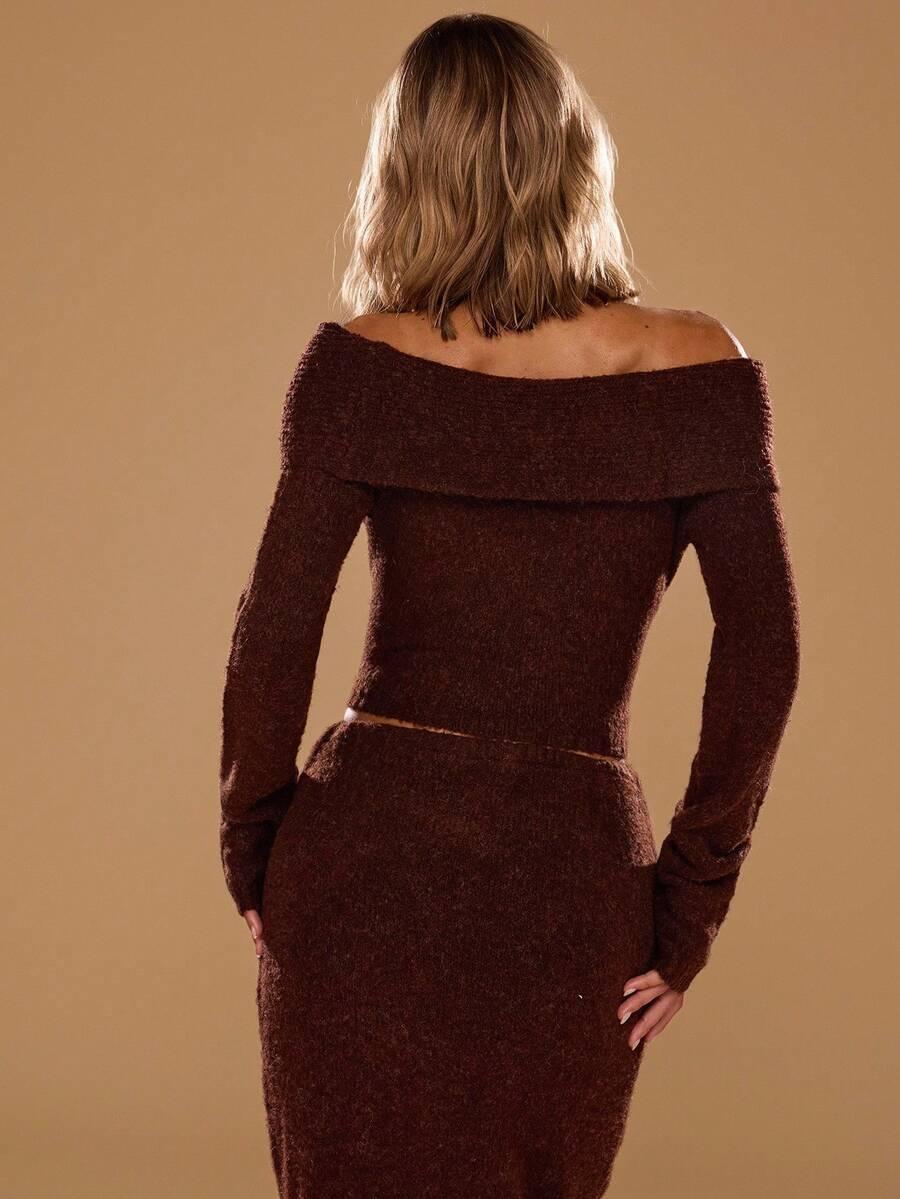 BRĄZOWY SWETER DŁUGI RĘKAW
