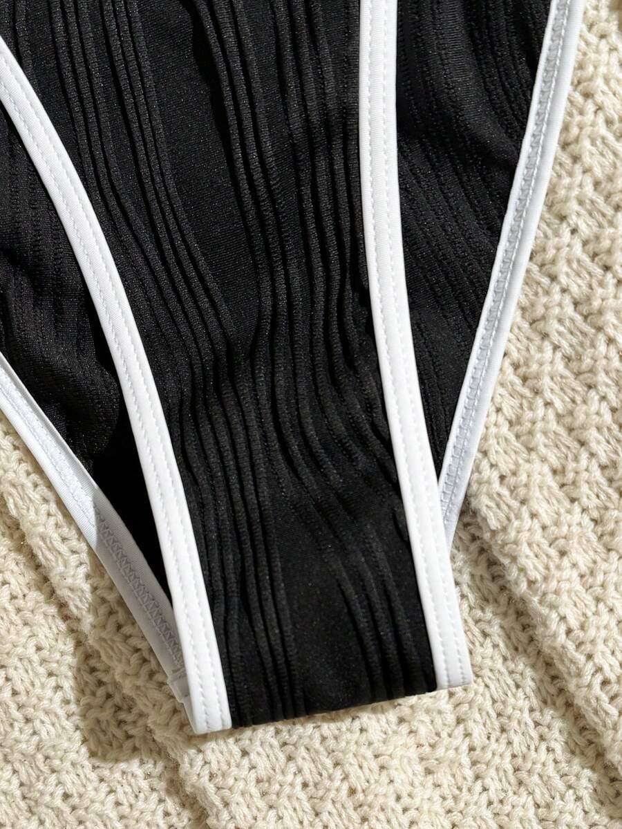 JEDNOCZĘŚCIOWY STRÓJ KĄPIELOWY