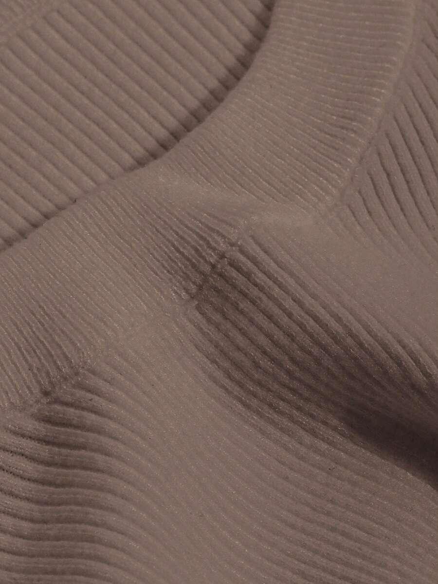 beżowy sweter krótki rękaw