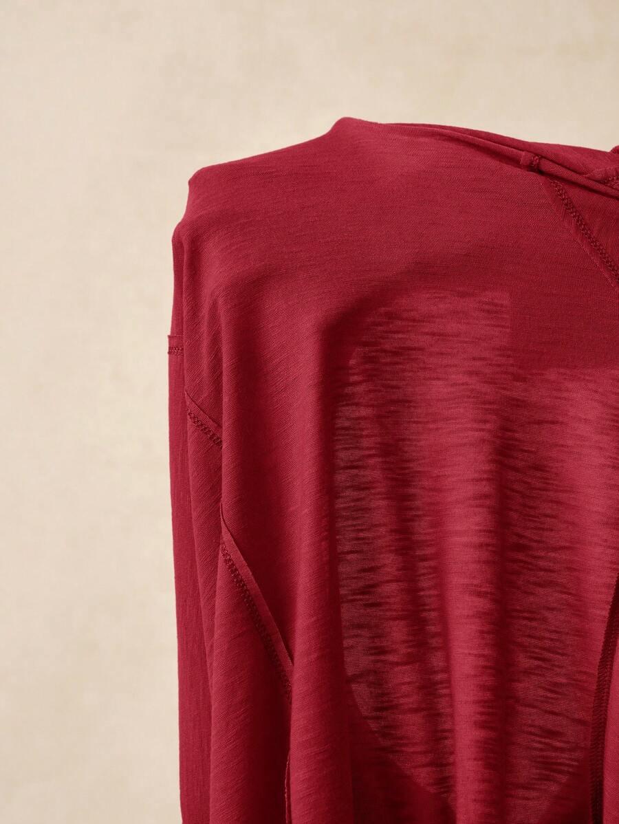 czerwony t-shirt v-neck