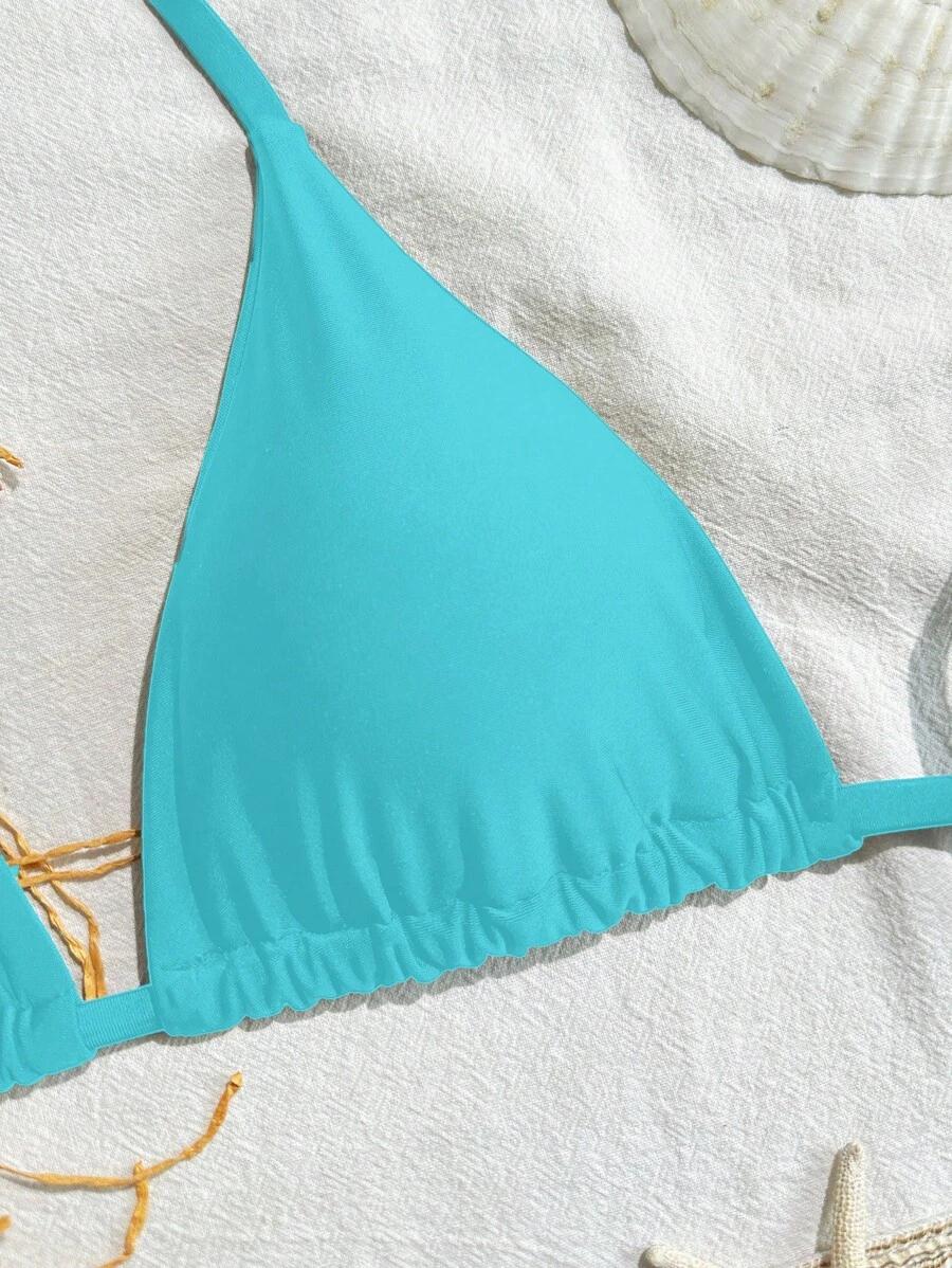 niebieska góra od bikini