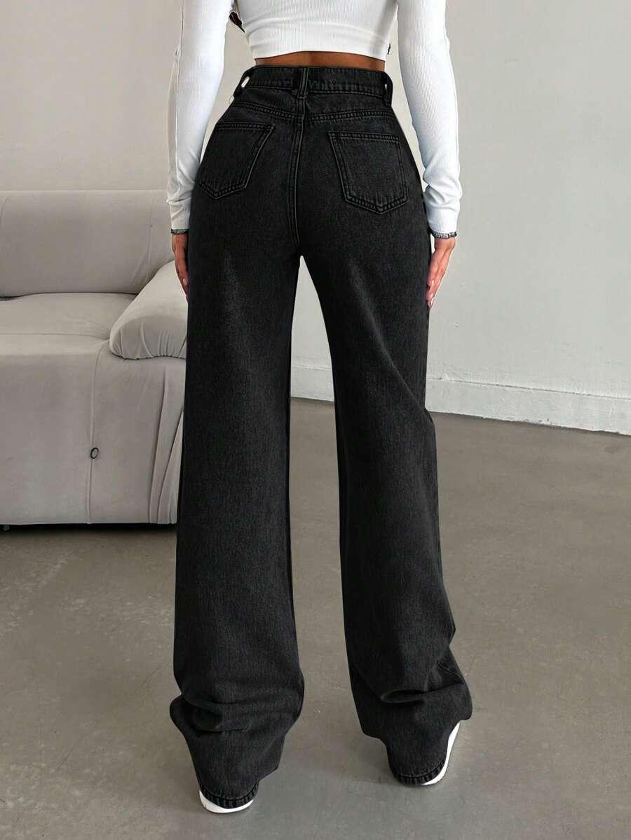 czarne spodnie jeans 