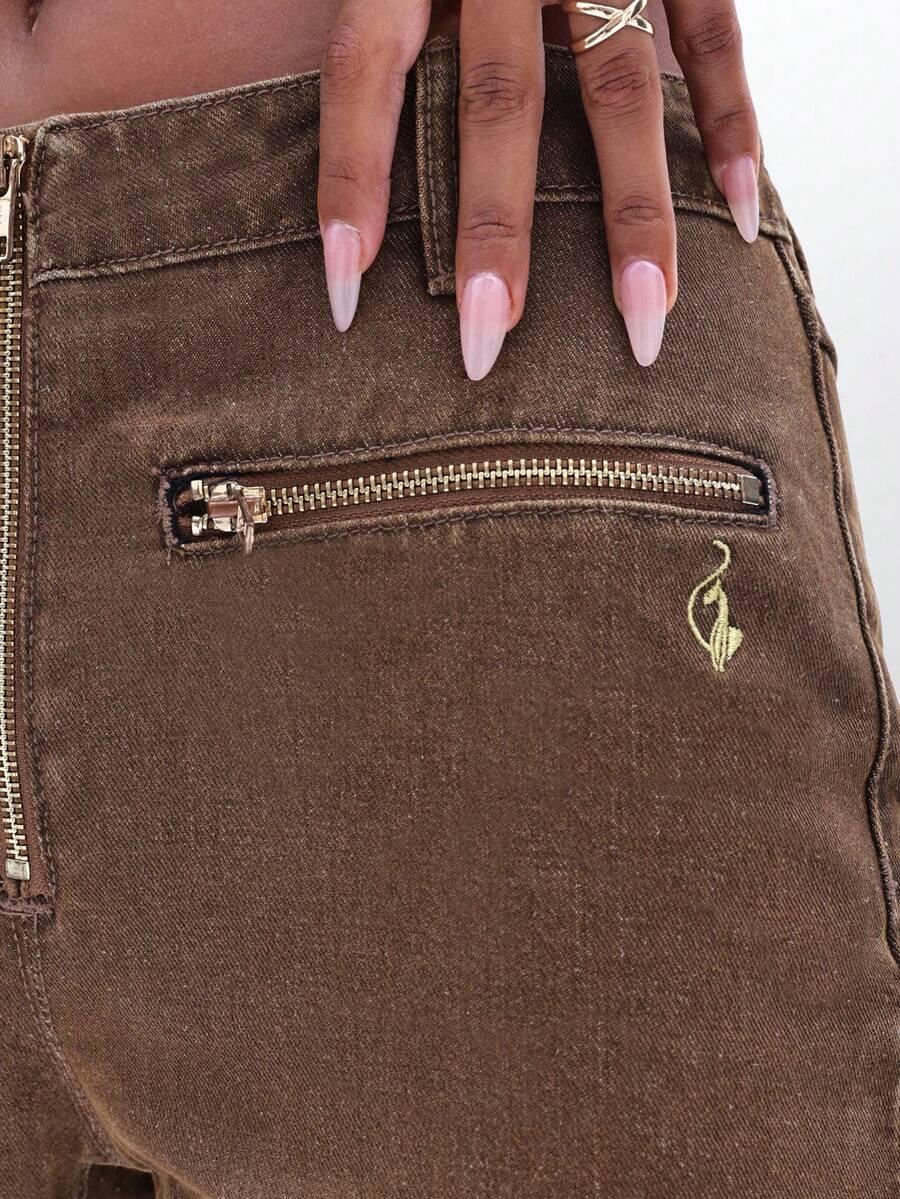 proste spodnie jeans