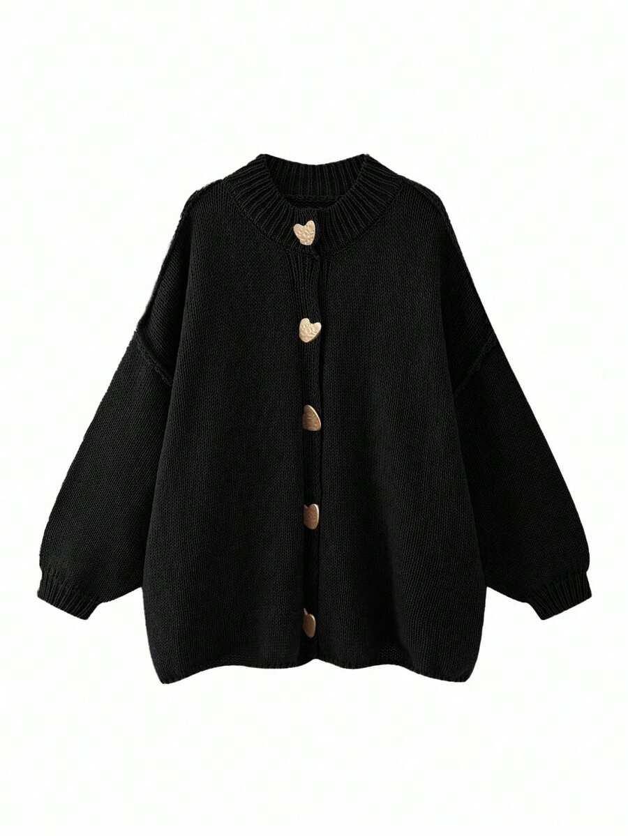 czarny sweter guziki