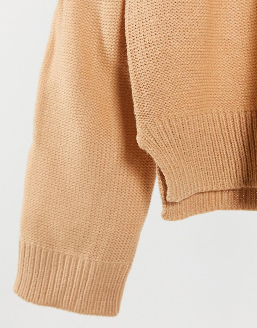 BEŻOWY SWETER OKRĄGŁY DEKOLT