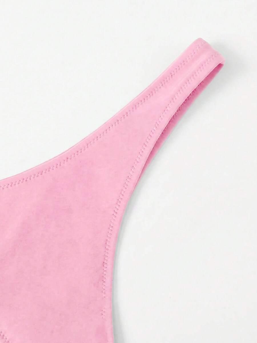 różowy dół od bikini