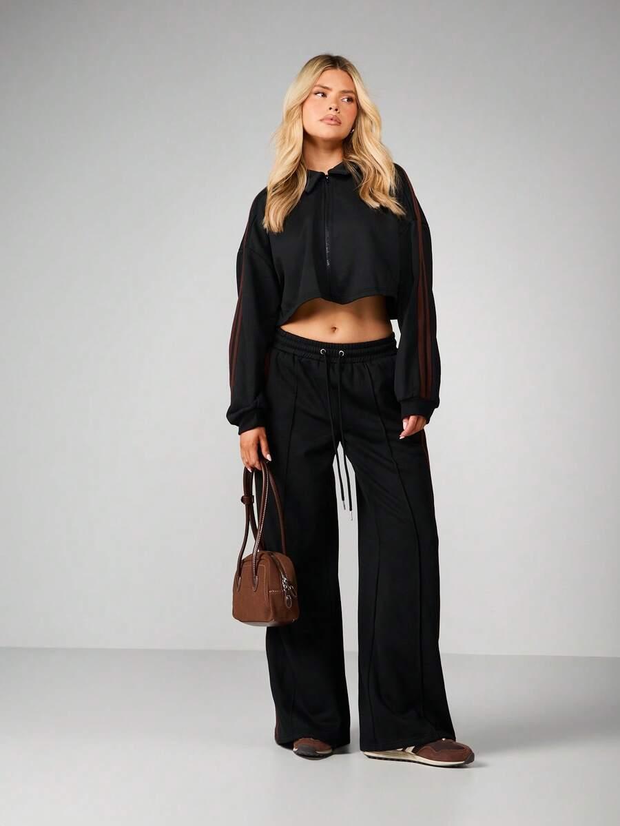 CZARNA BLUZA KAPTUR