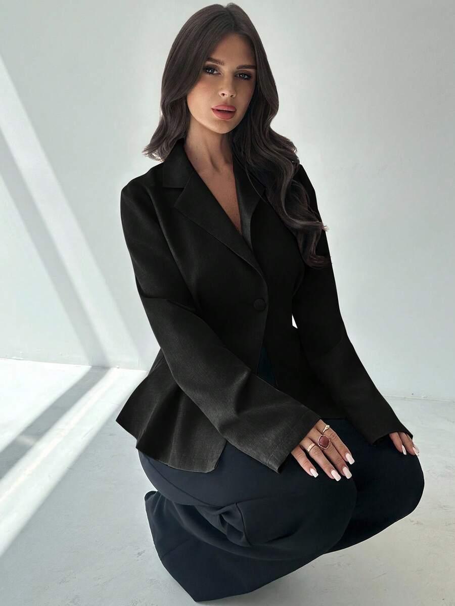 czarna marynarka guzik
