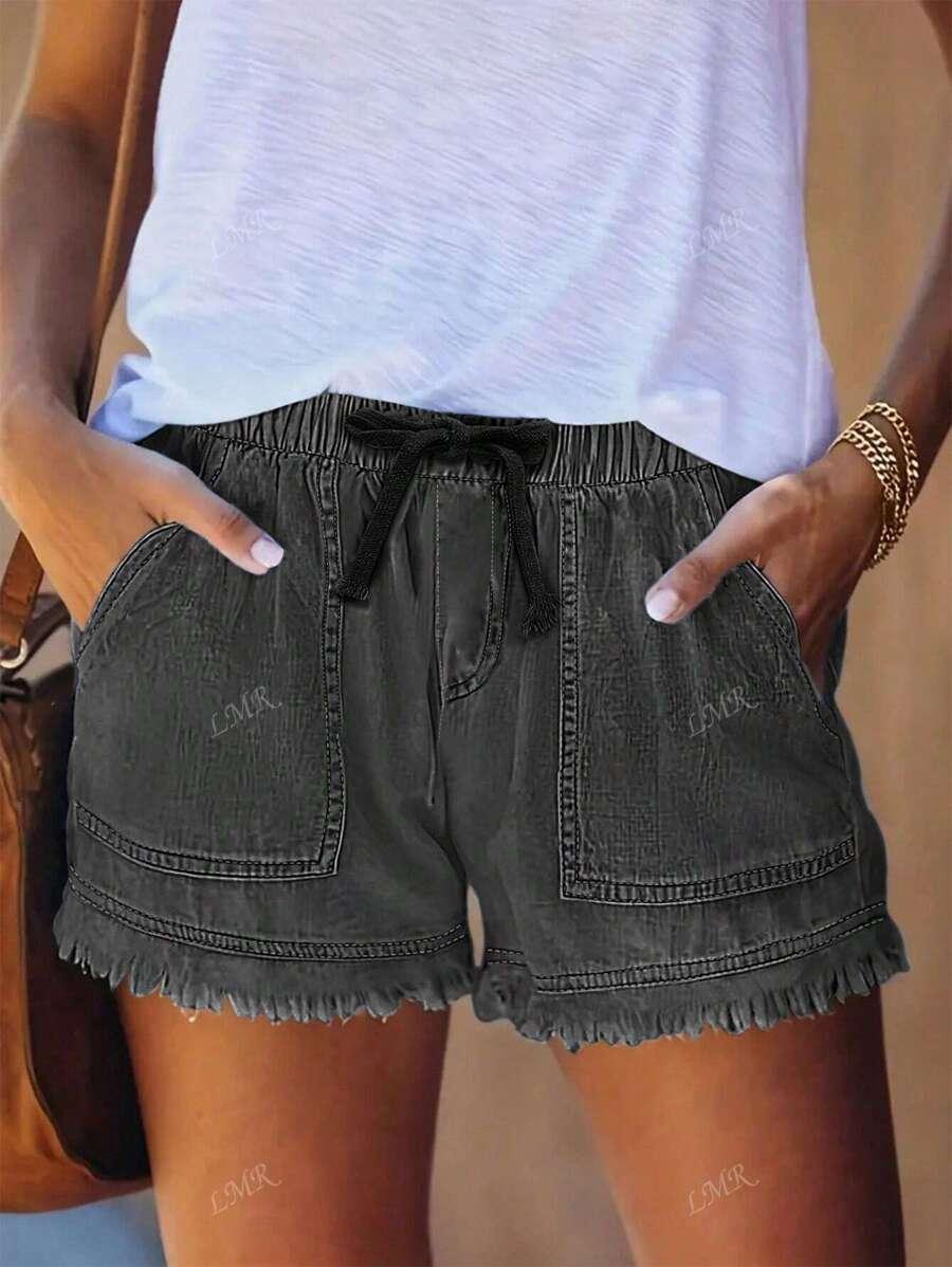 szare spodenki jeans
