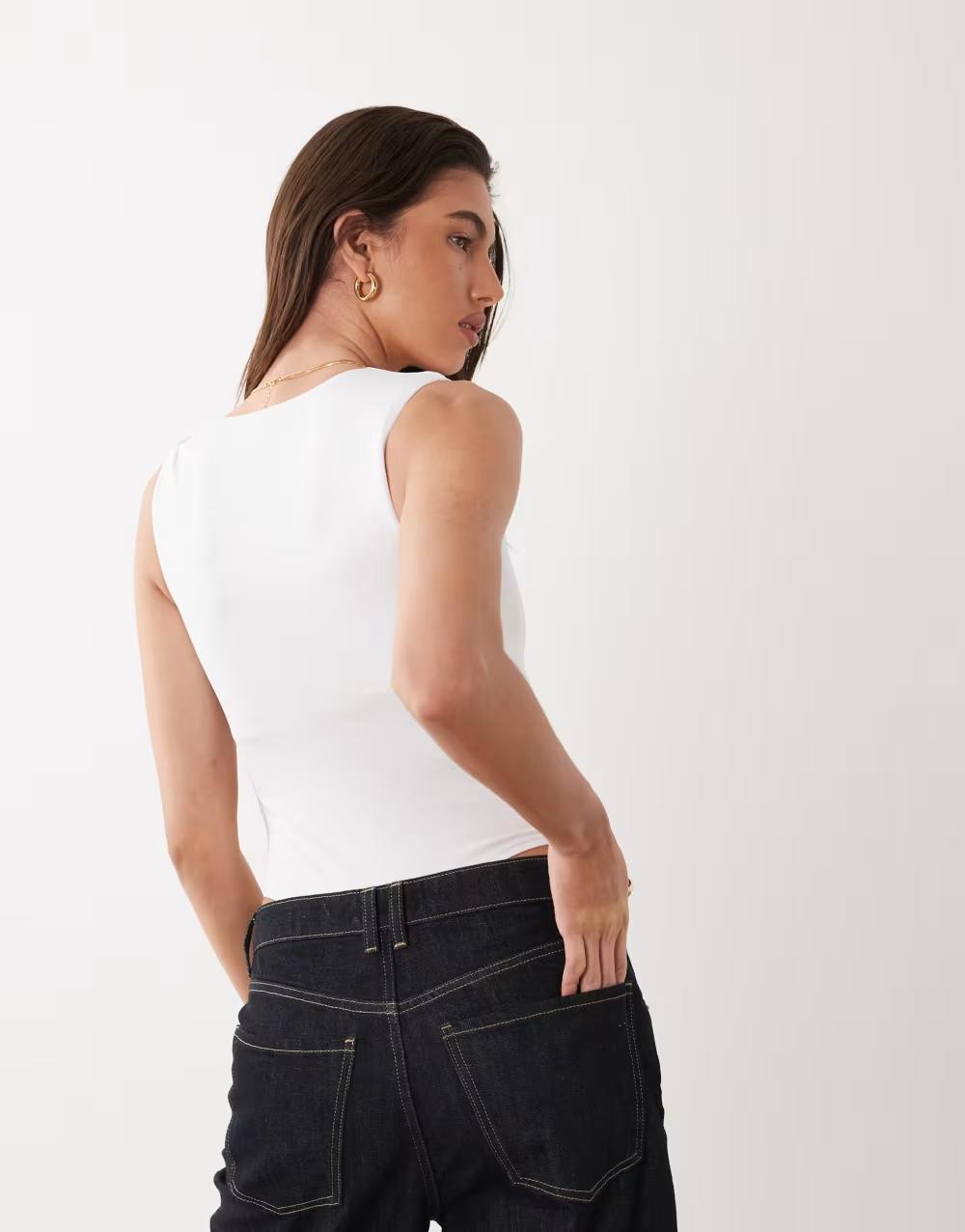 BIAŁE BODY CASUAL