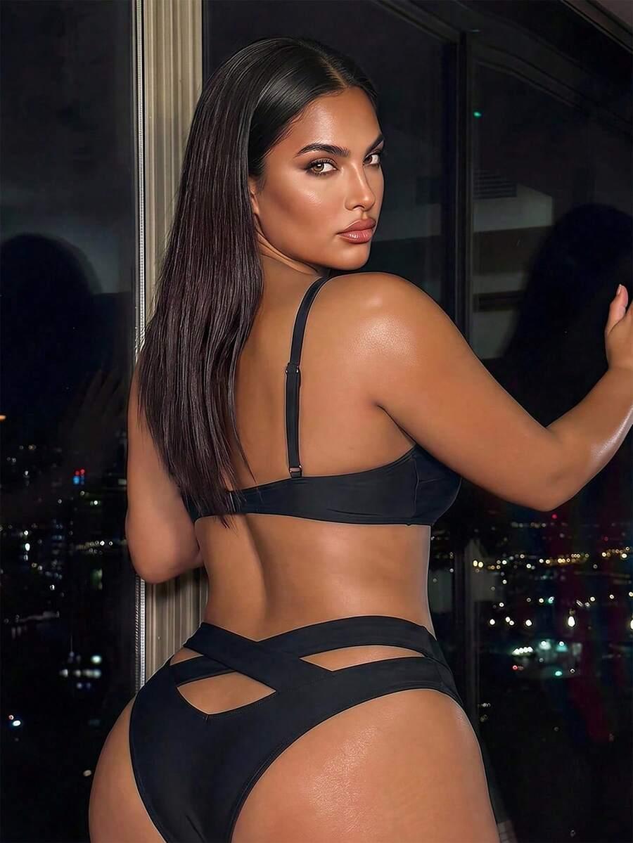 DÓŁ OD BIKINI
