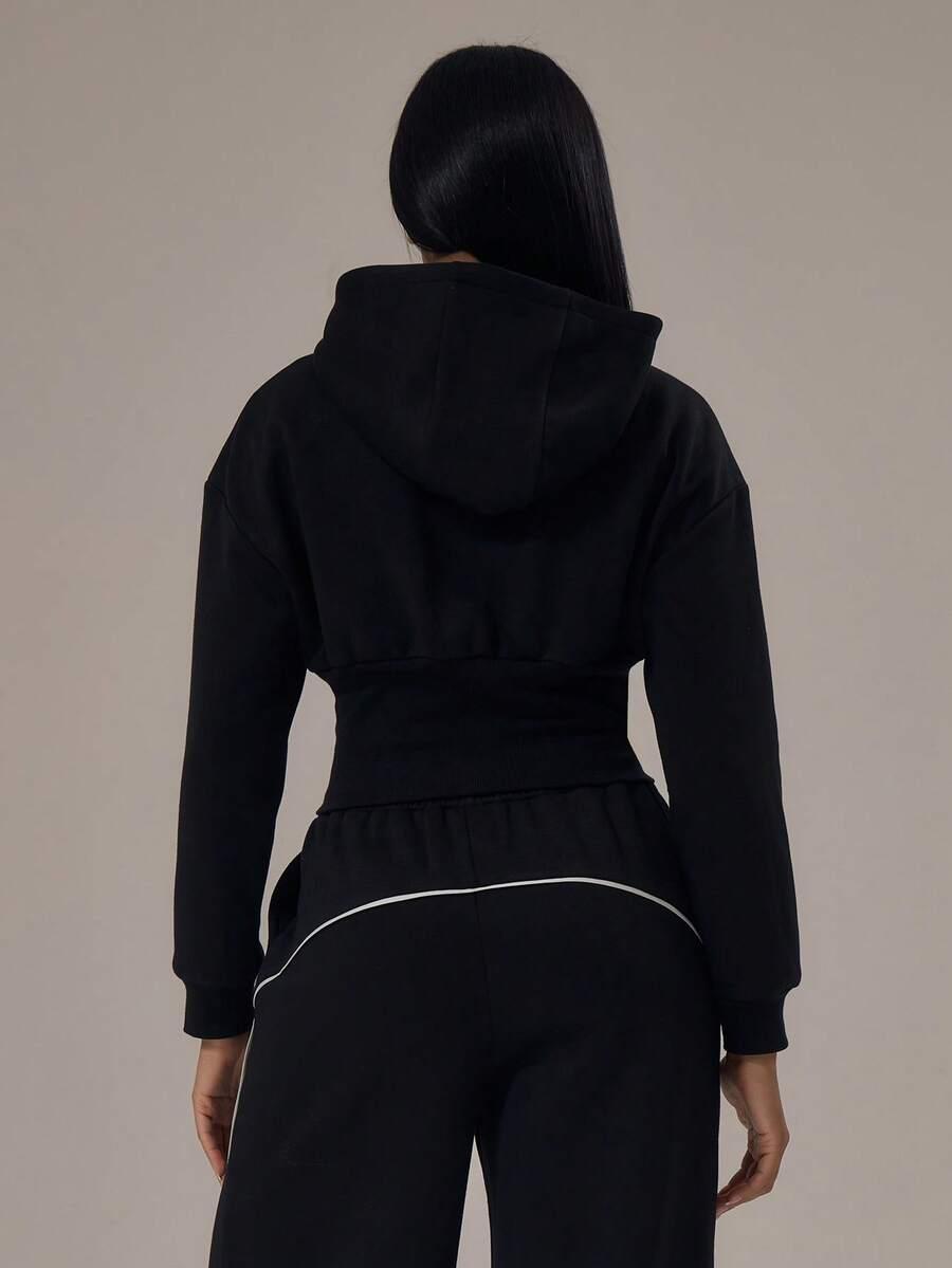 czarna bluza zamek