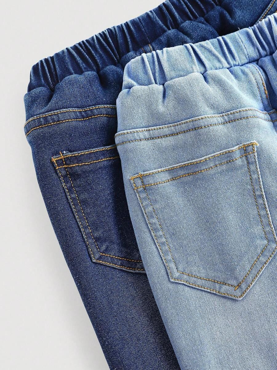 niebieskie ocieplane spodnie jeans