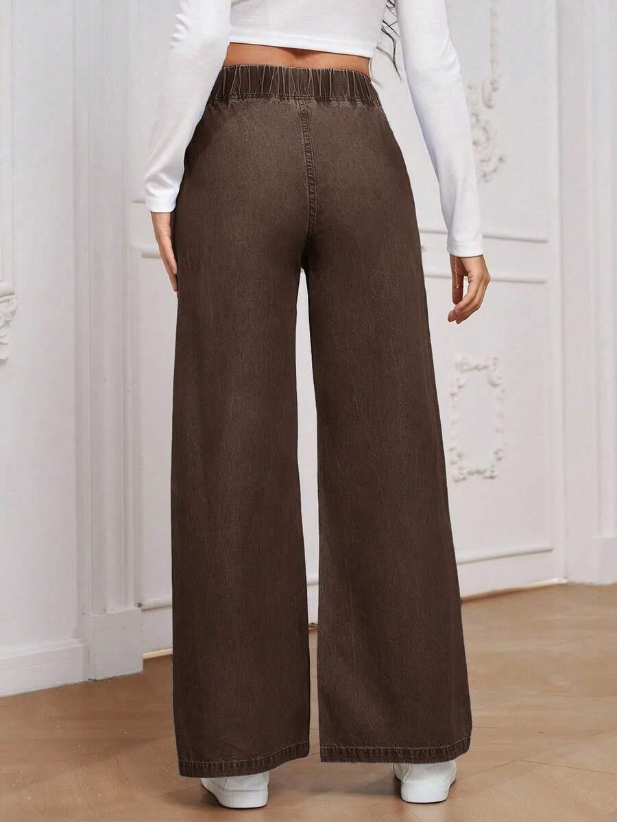 brązowe spodnie jeans