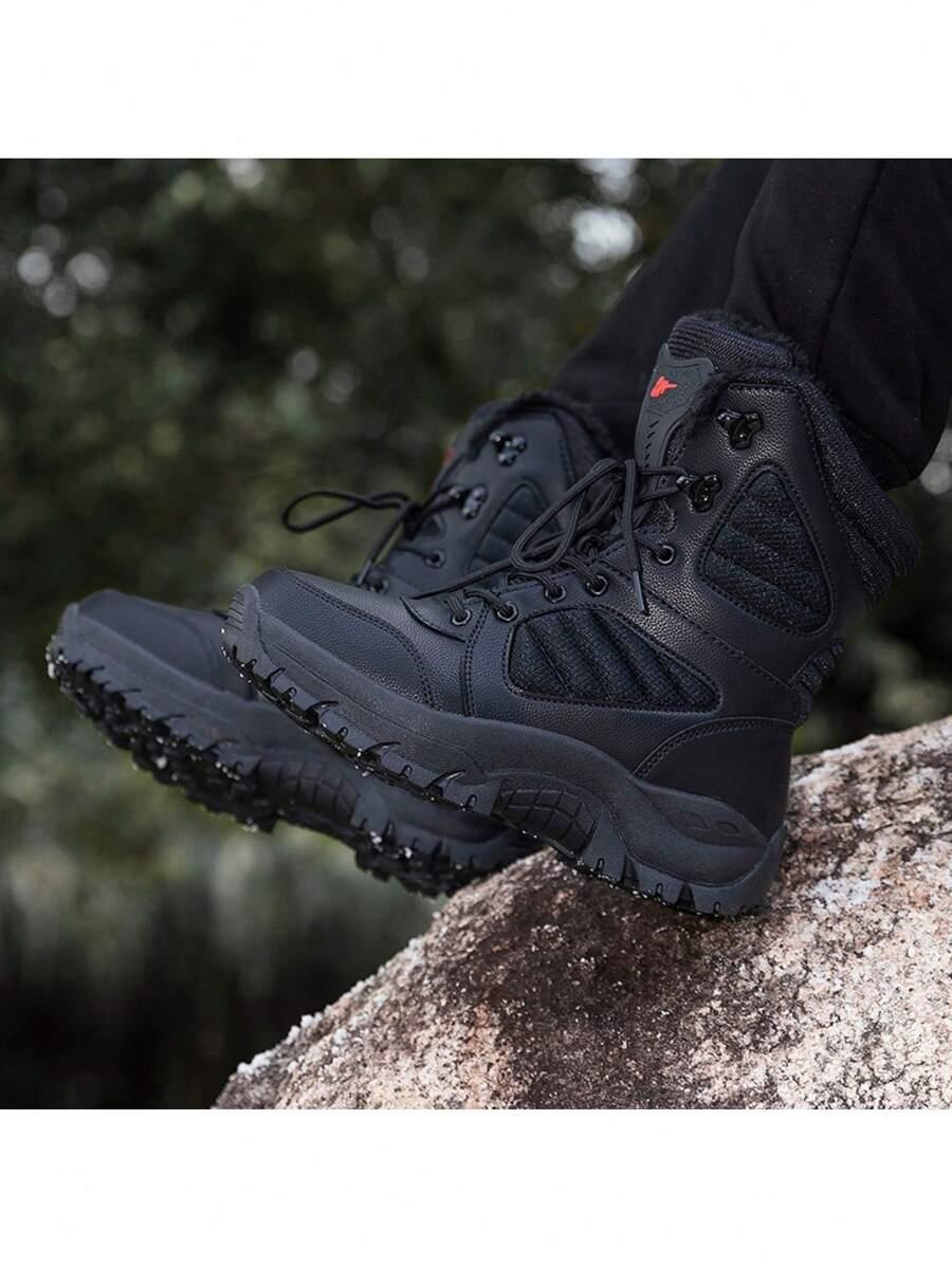 czarne buty trekkingowe