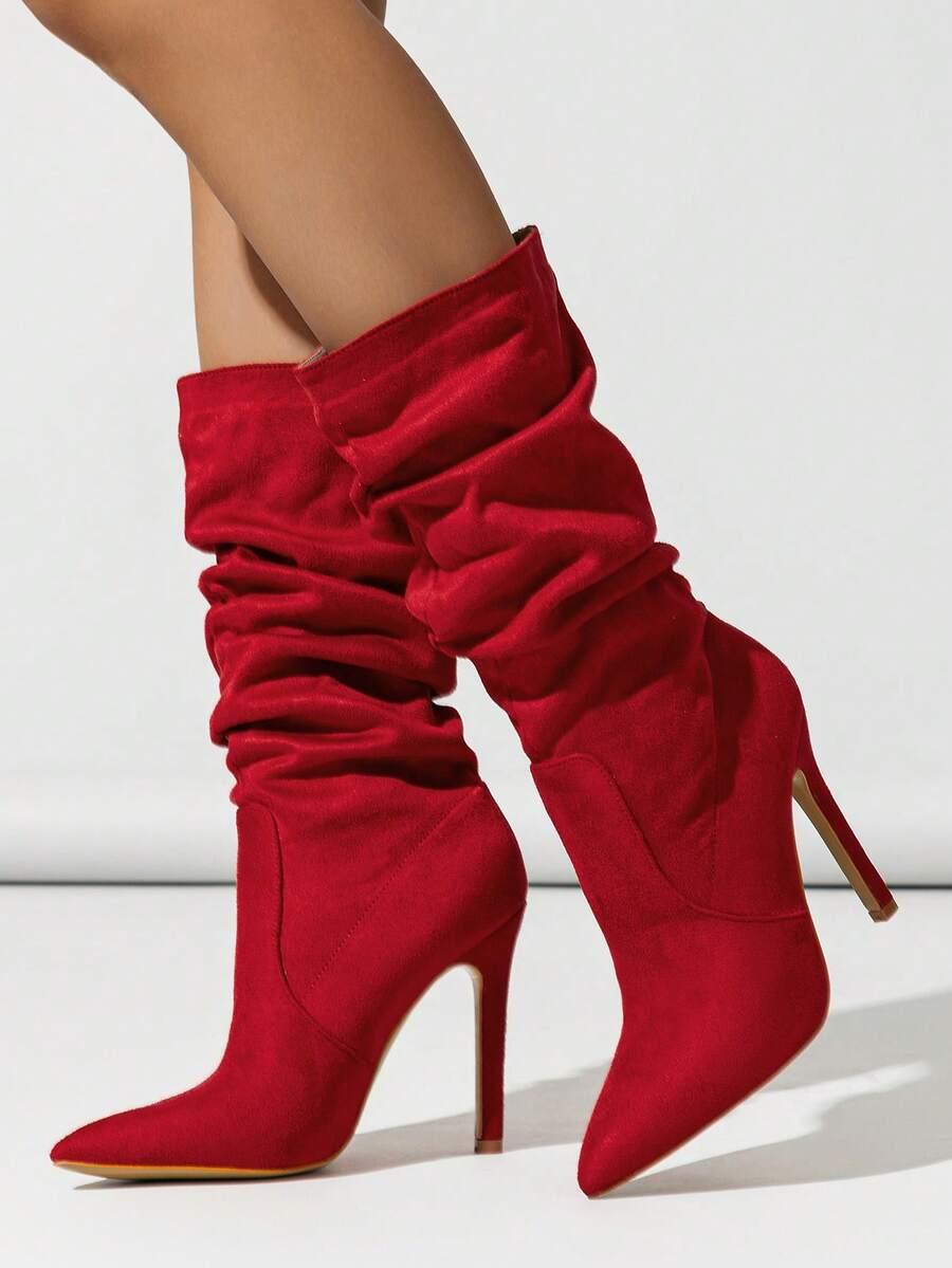 czerwone wsuwane kozaki szpilka