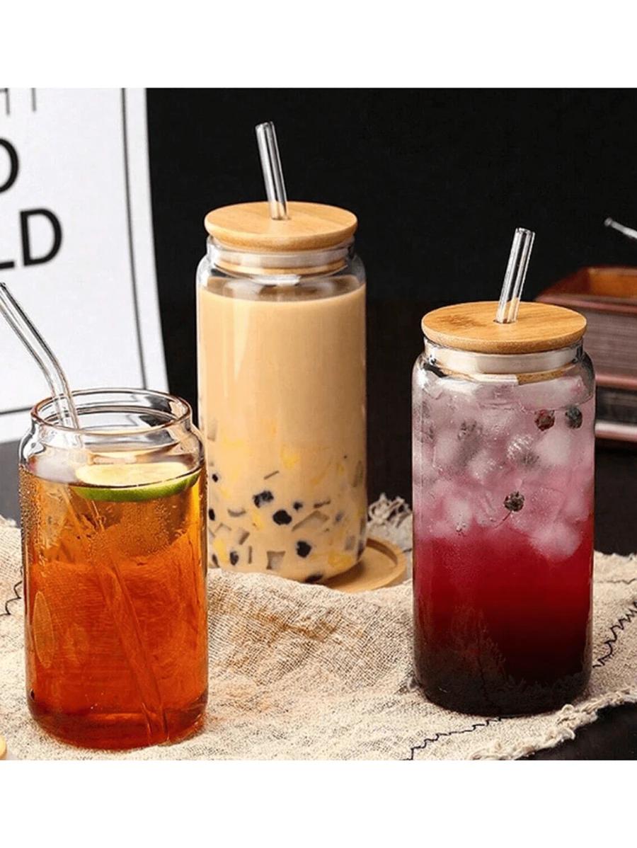 szklany kubek słomka