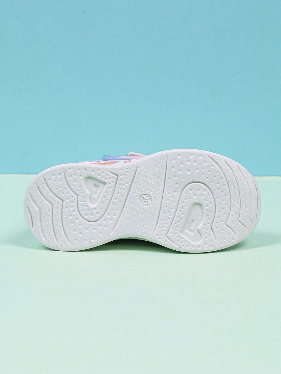 BUTY SPORTOWE RZEPY