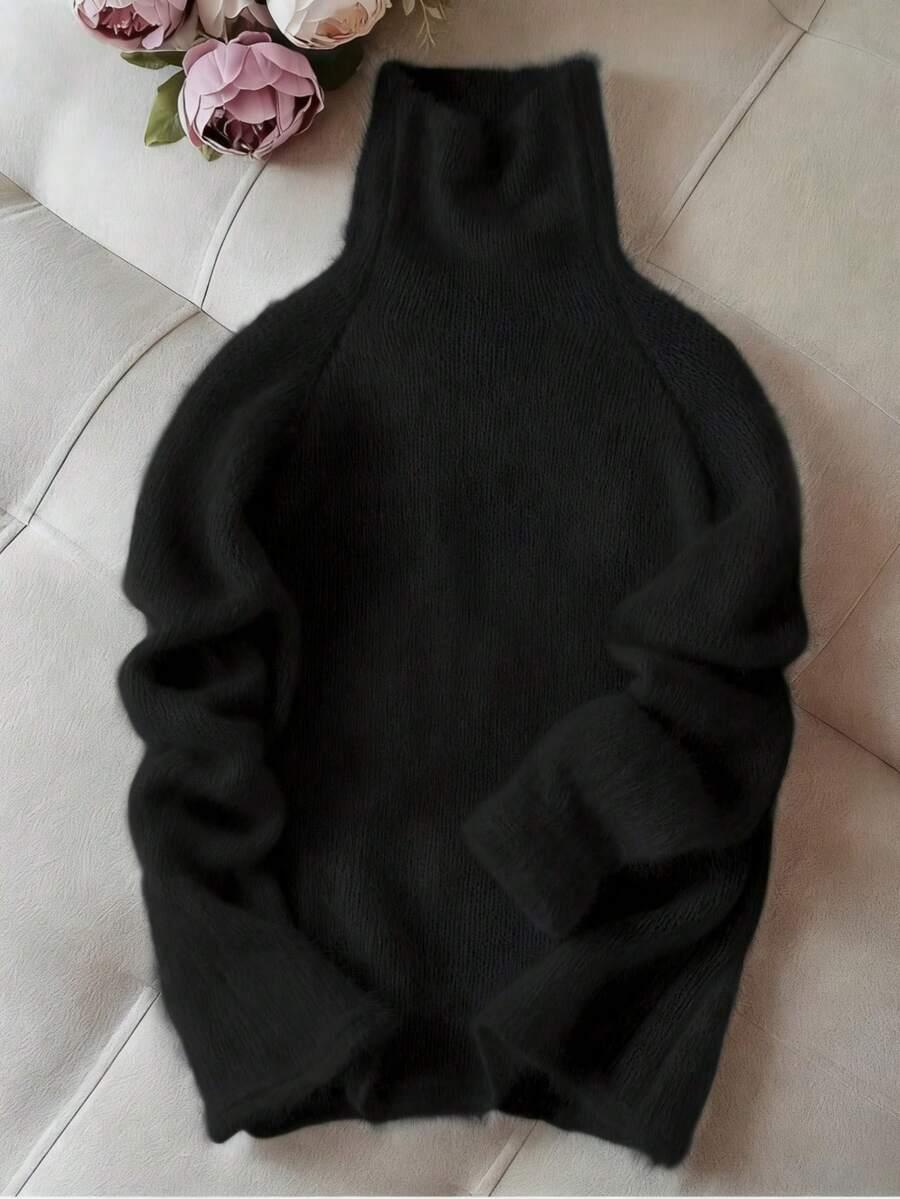 czarny sweter golf