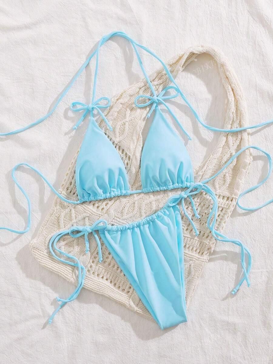 niebieska góra od bikini
