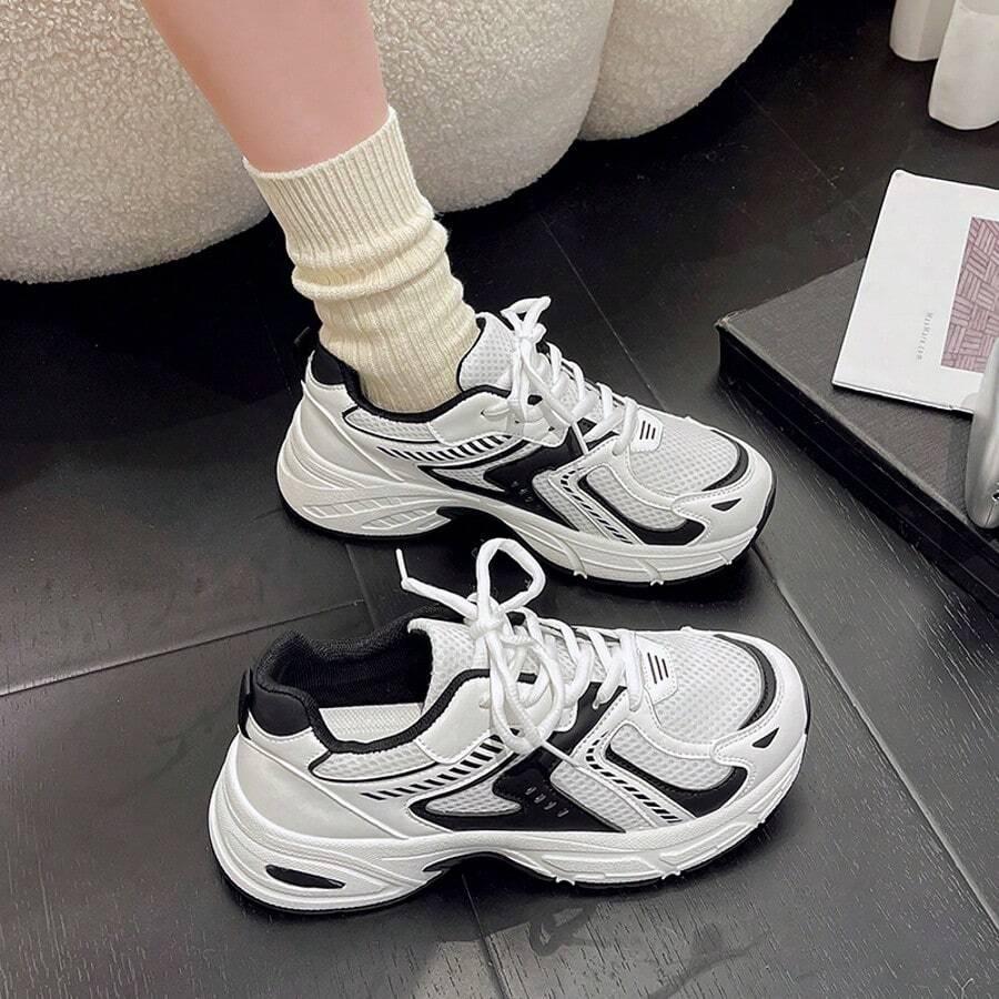 BUTY SPORTOWE SZNUROWANE