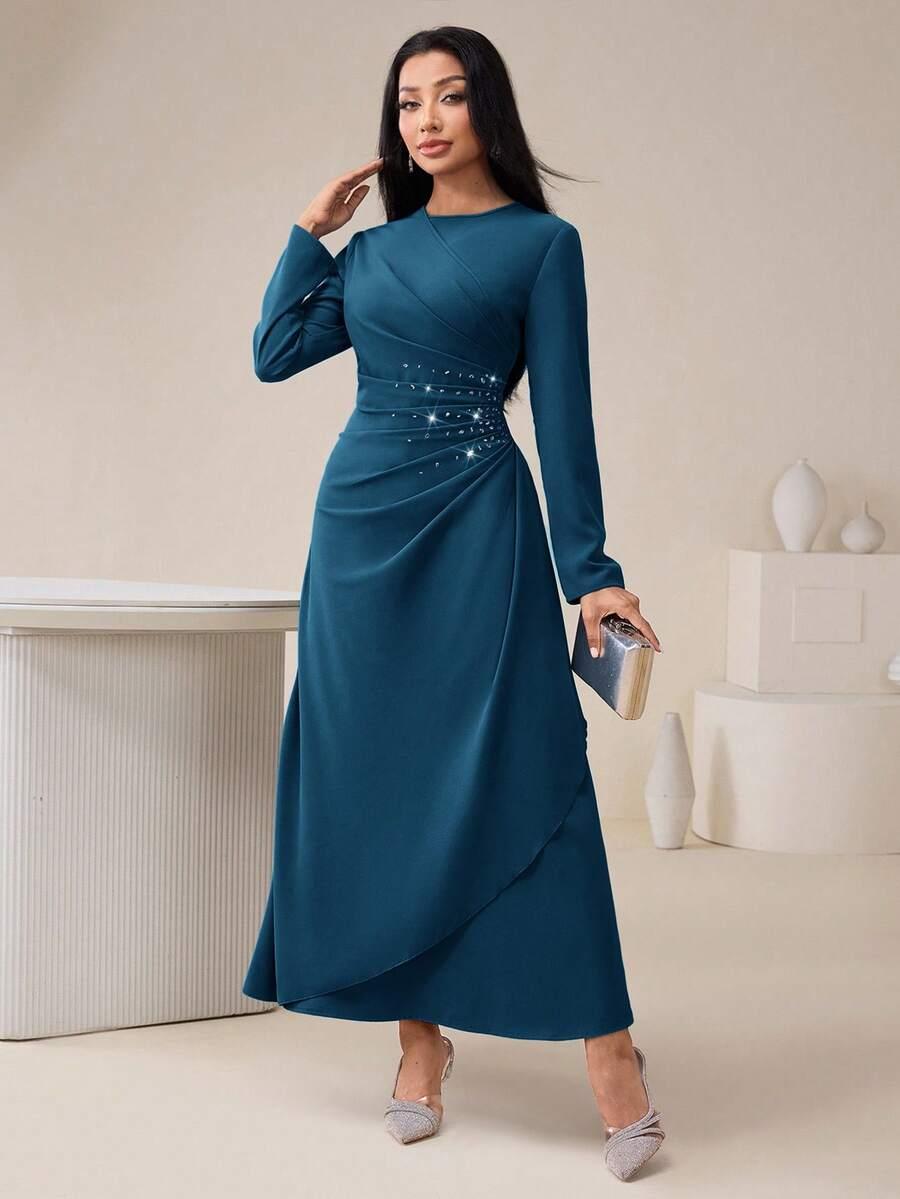 niebieska maxi sukienka